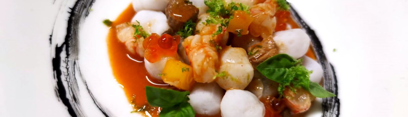 Gnocco di calamaro, molluschi, salsa di scampi e limone candito - ricetta chef Giuseppe Guardì - La Tonnara dell’Orsa - Punta Raisi - Cinisi